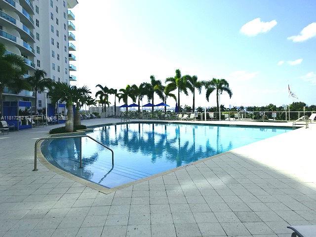 360 CONDO A - Residential