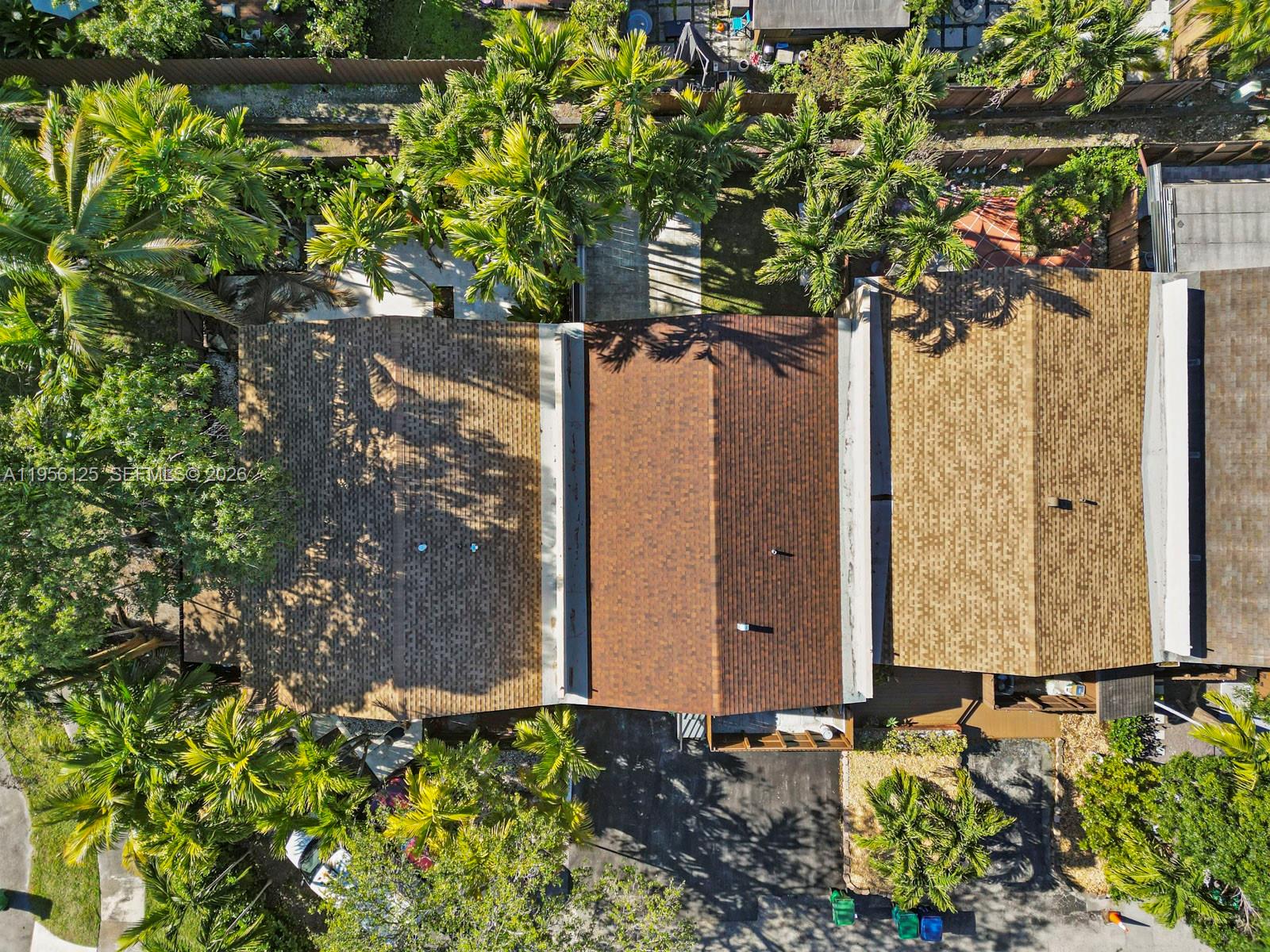 KILLIAN PINES TOWNHOUSES - Residential