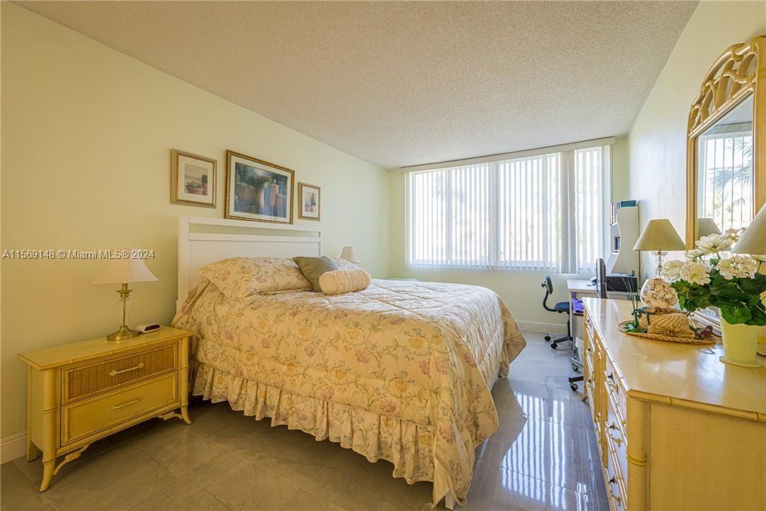 ROYAL PARK GARDENS II-D C - Residential Lease
