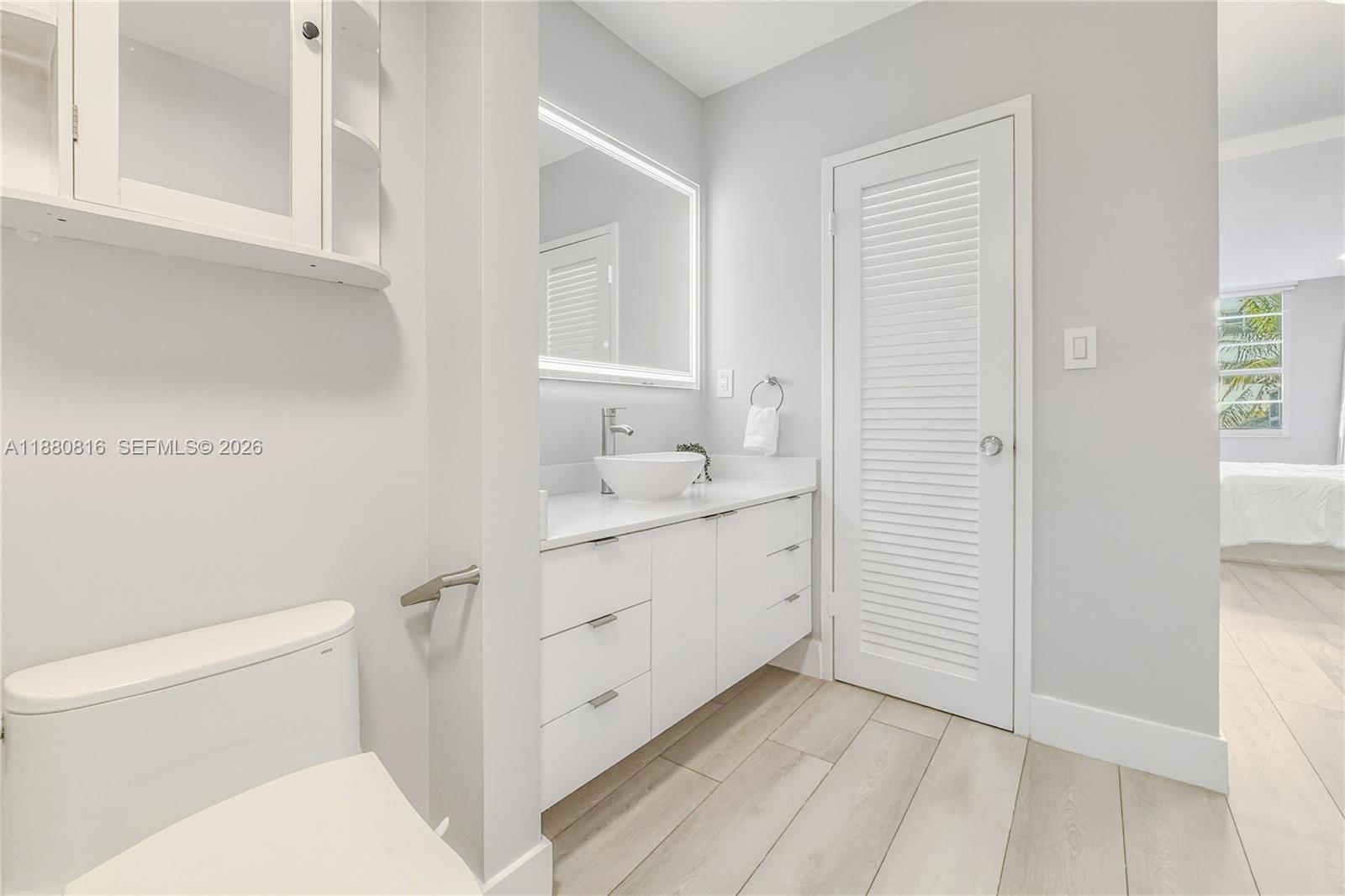 THE DECOPLAGE CONDO - Residential