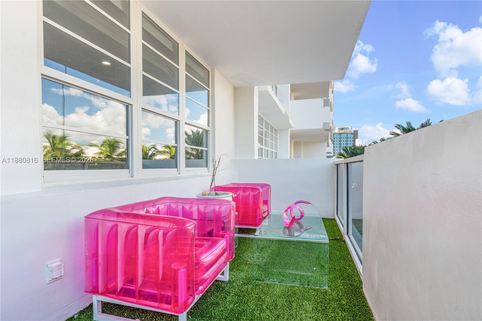 THE DECOPLAGE CONDO - Residential