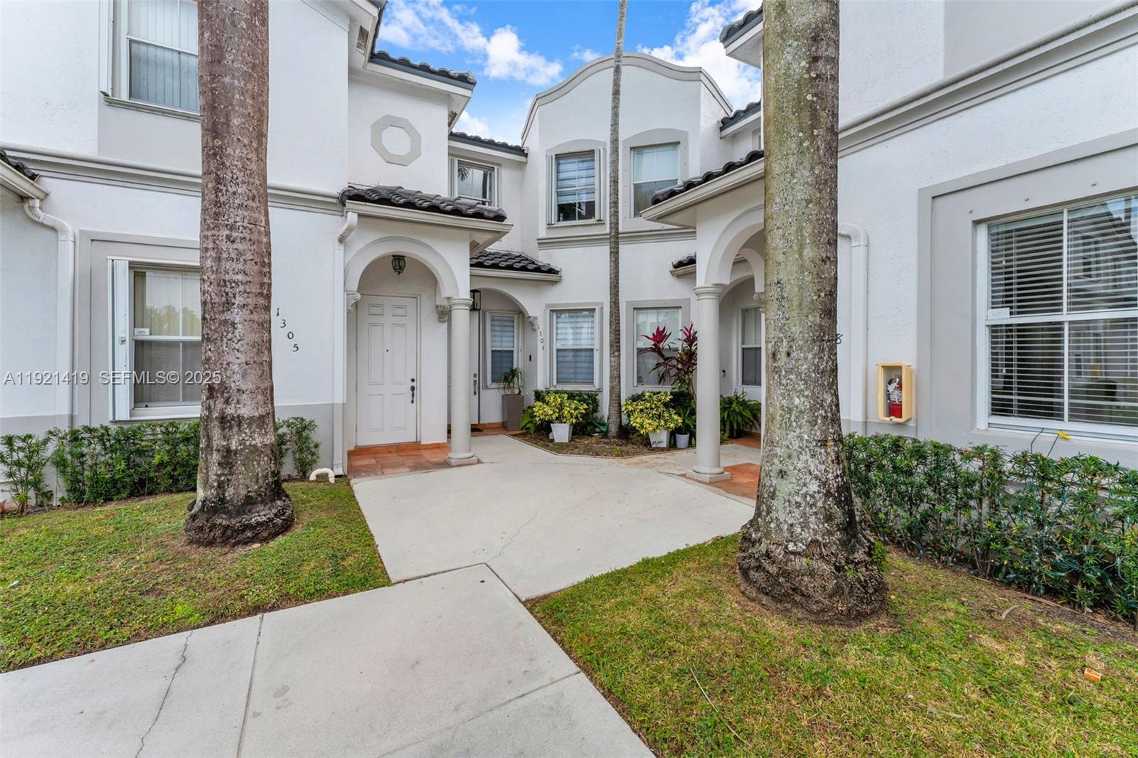 COSTA LINDA CONDO - Residential