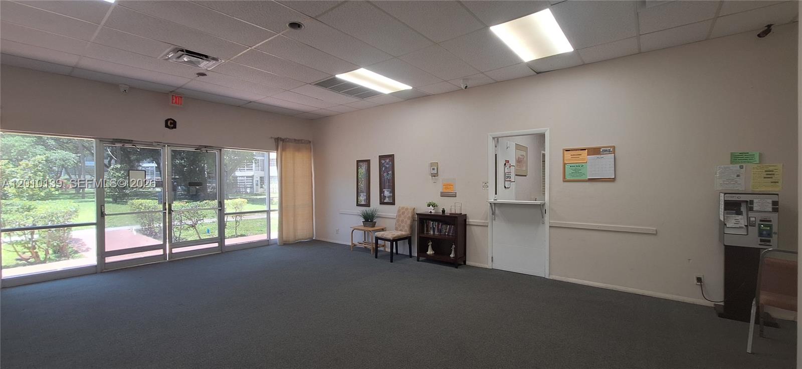 CYPRESS CHASE CONDO NO 5 - Residential