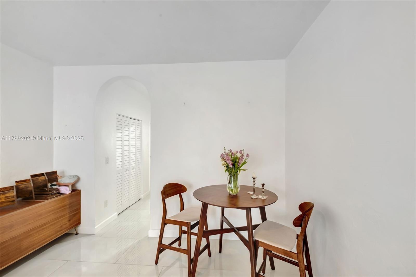 MARBELLA OF SOUTH BEACH C - Residential