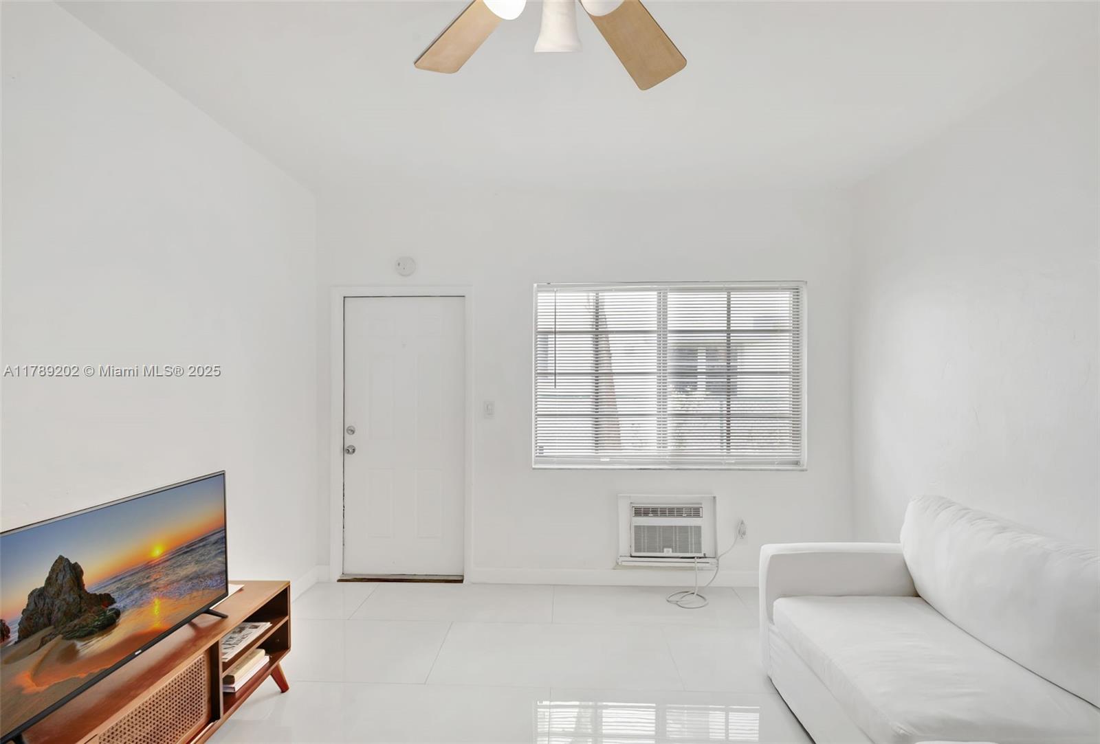 MARBELLA OF SOUTH BEACH C - Residential
