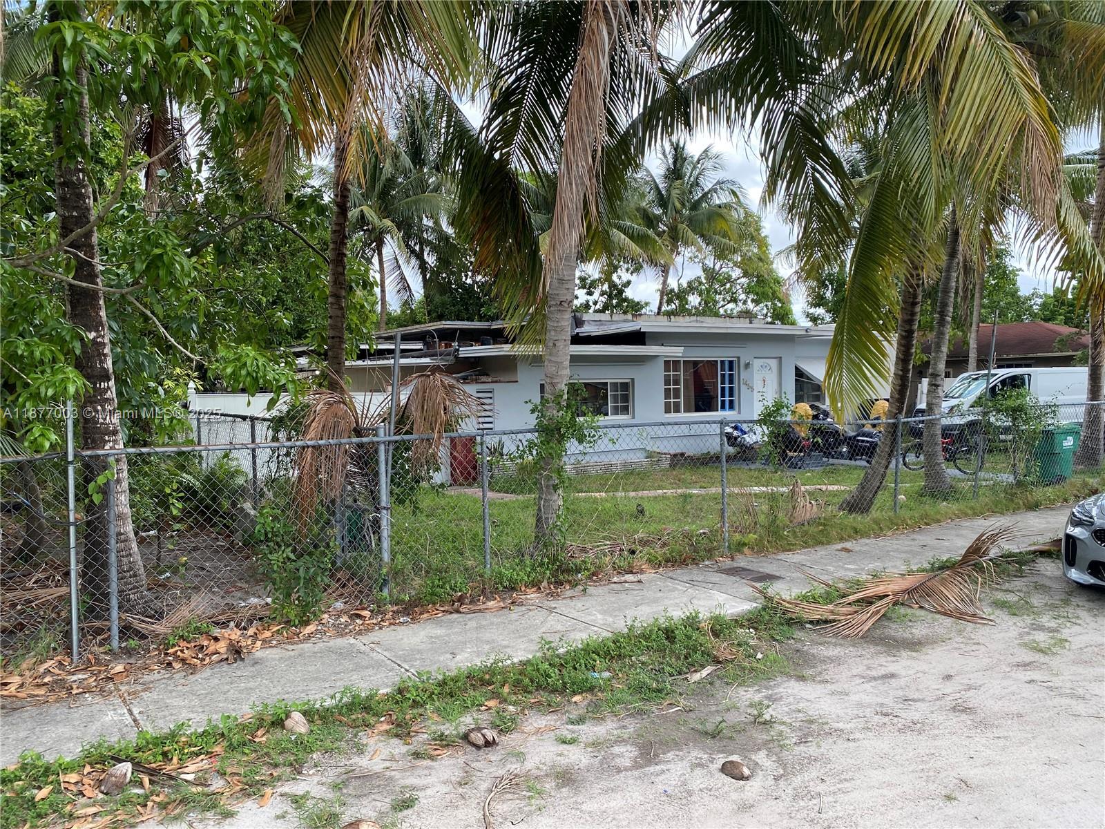 AVOCADO GROVE - Residential