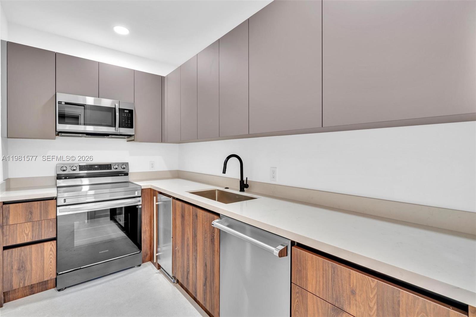 Pacific Acres - Residential