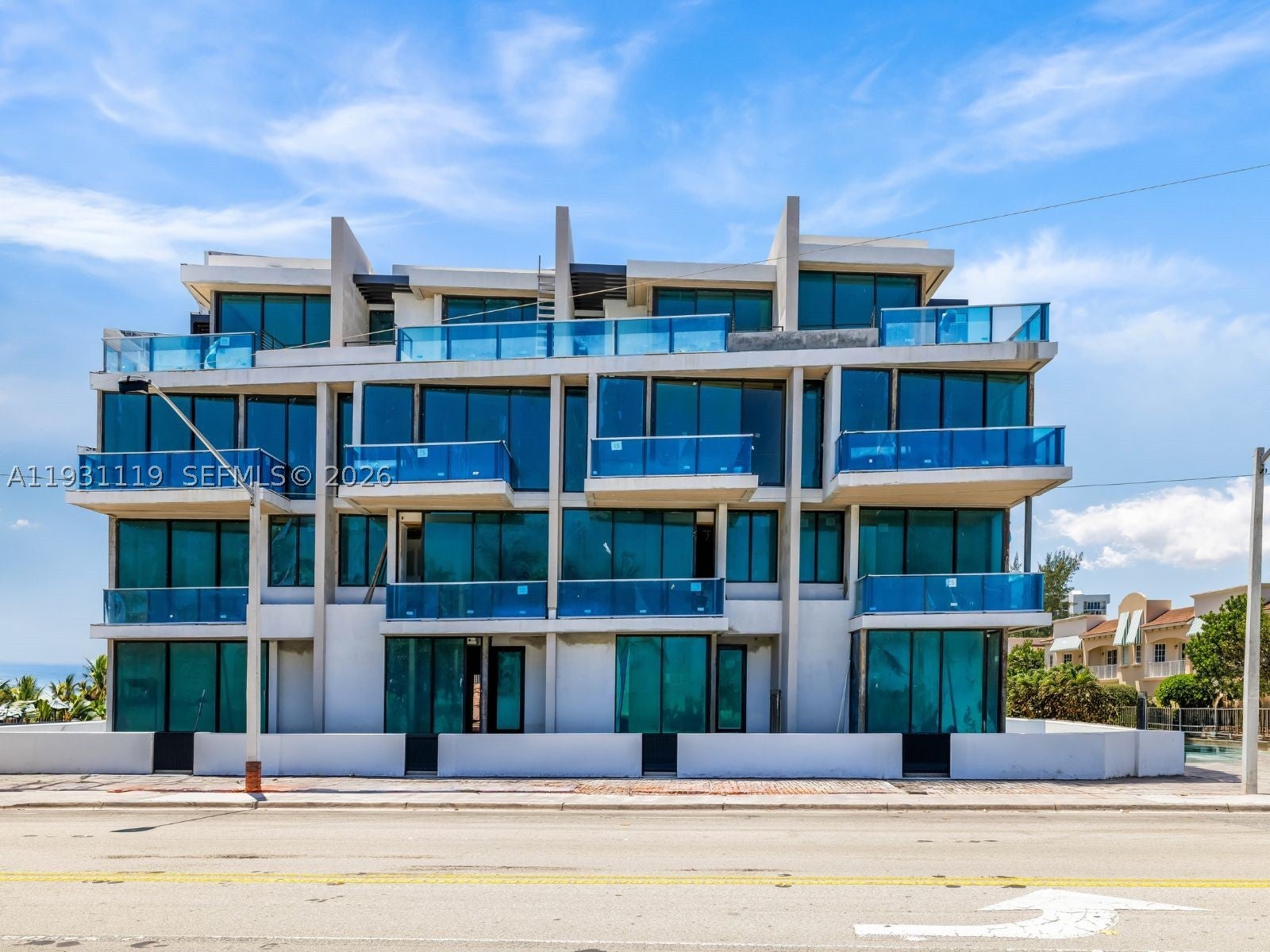 491 N Ocean Blvd 4