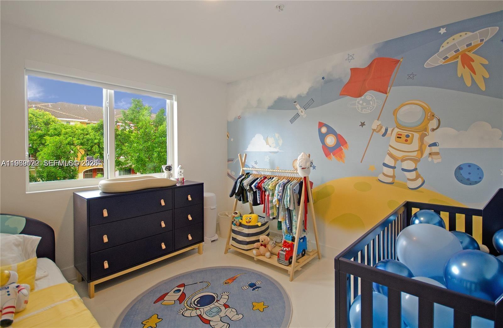 ISLANDS AT DORAL 1ST ADDI - Residential