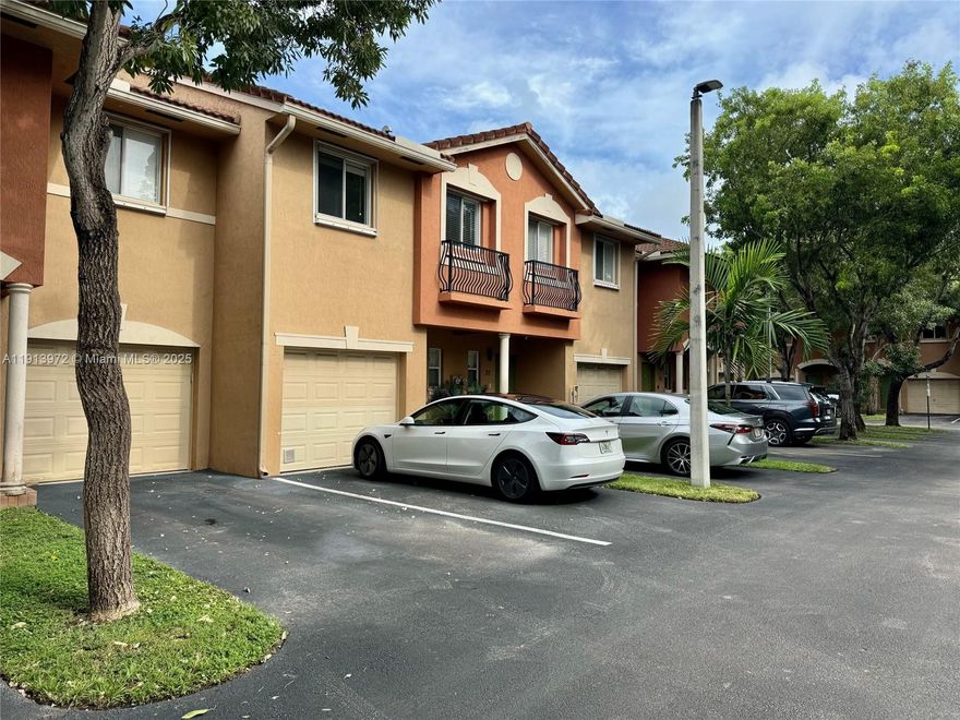 Amazing Location in Hallandale! Huge 3/2.5 townhome! Gated, One car garage, backyard, 1700+ Sqf Ready to Move approval!