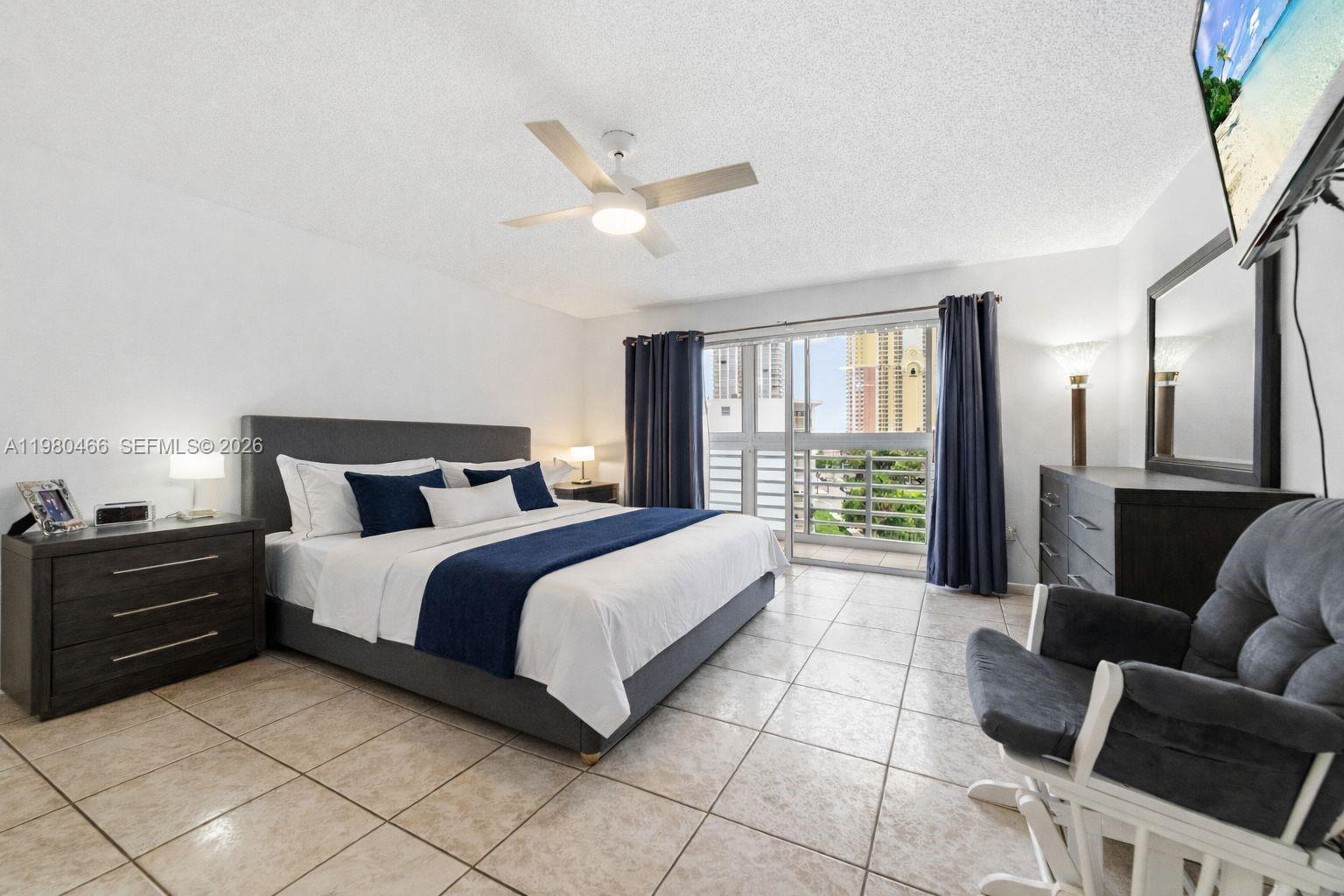 LE FRONTENAC CONDO - Residential