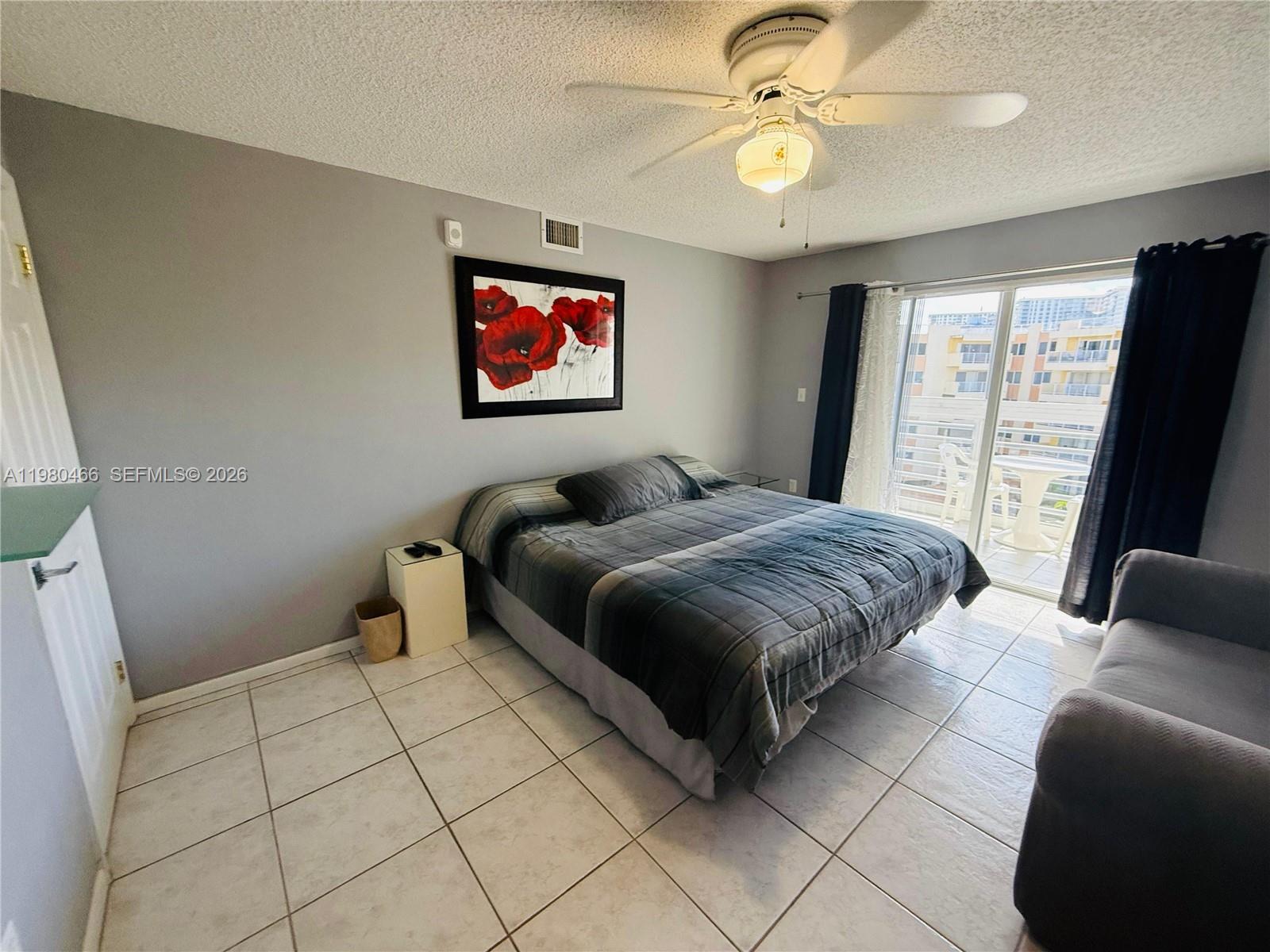 LE FRONTENAC CONDO - Residential