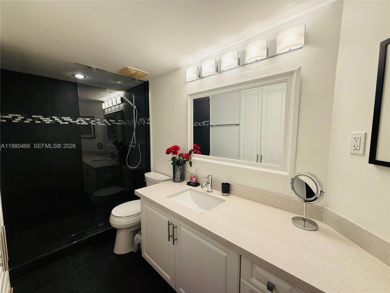 LE FRONTENAC CONDO - Residential