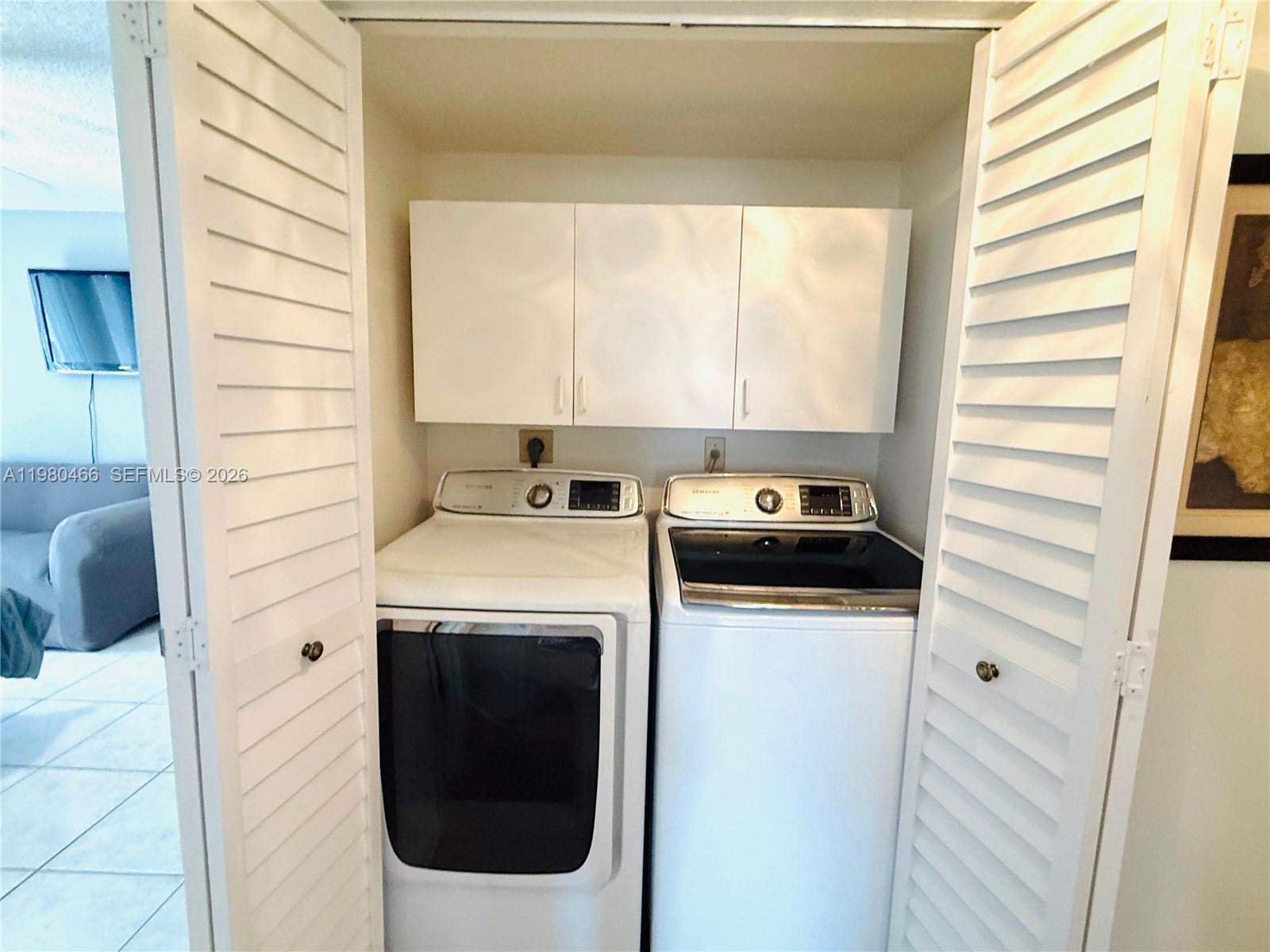 LE FRONTENAC CONDO - Residential