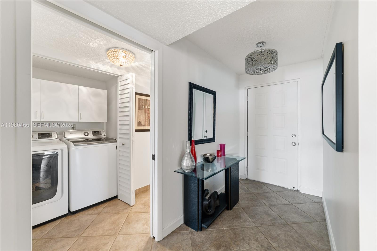 LE FRONTENAC CONDO - Residential