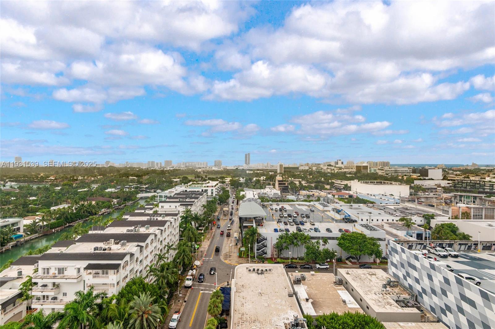 SUNSET HARBOUR NORTH COND - Residential Lease