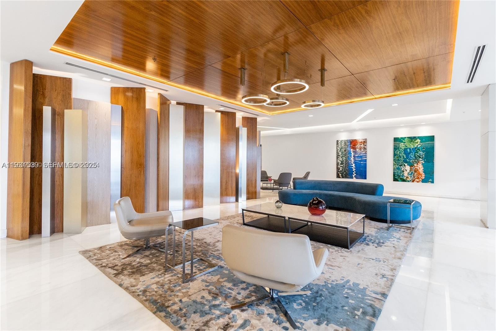 SUNSET HARBOUR NORTH COND - Residential Lease