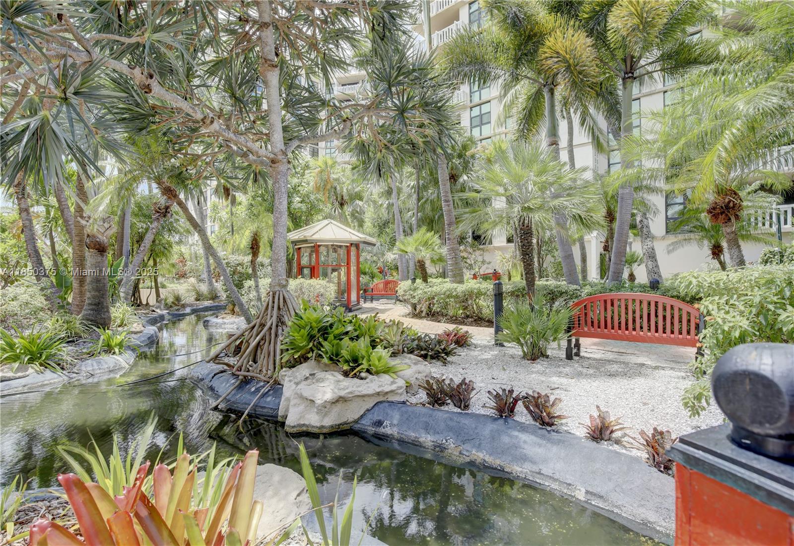 TOWERS OF KEY BISCAYNE CO - Residential Lease