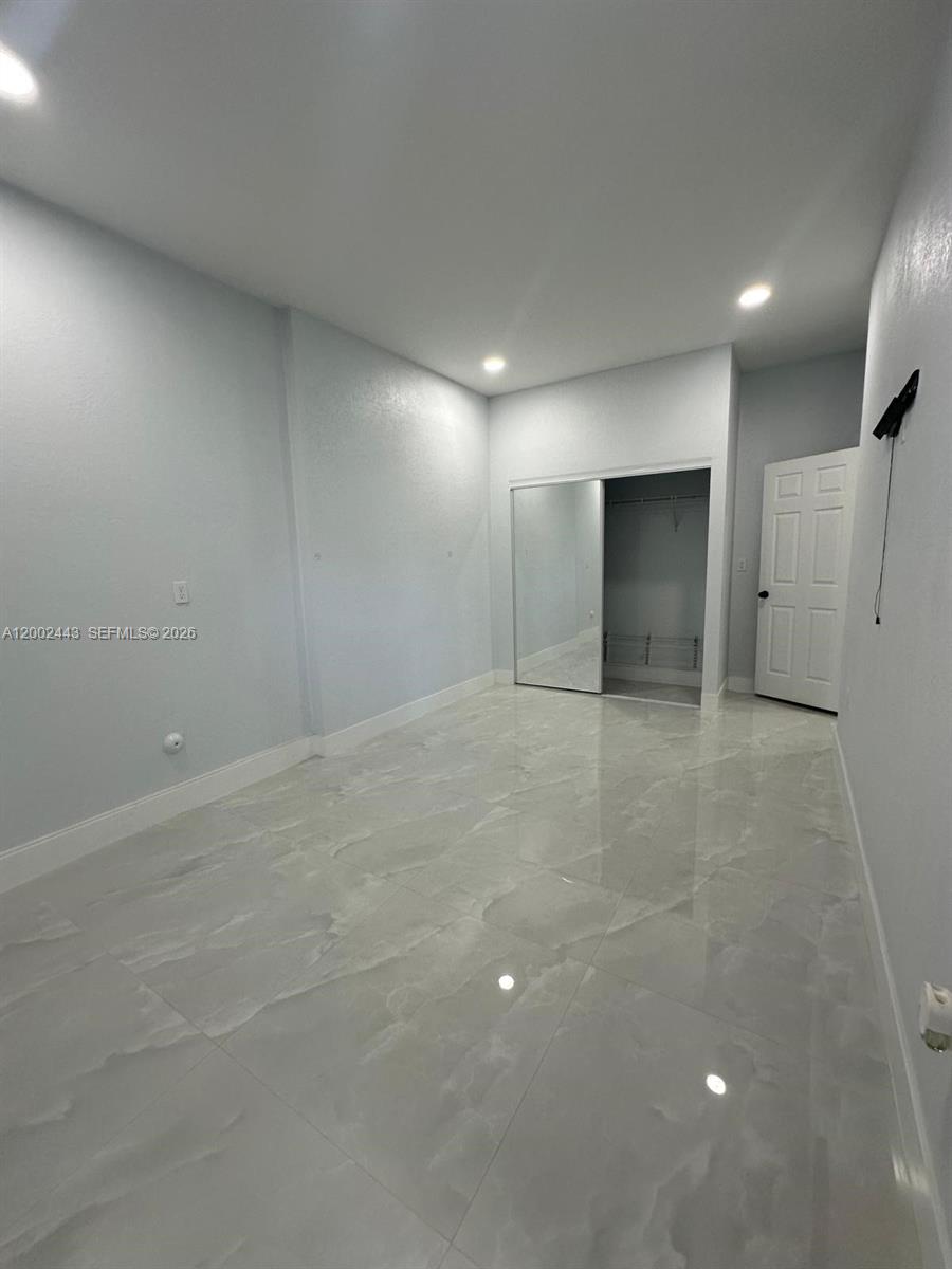 DIXIE HEIGHTS - Residential