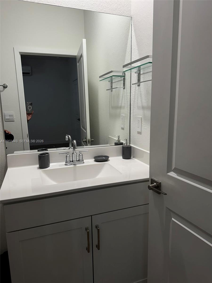 DIXIE HEIGHTS - Residential
