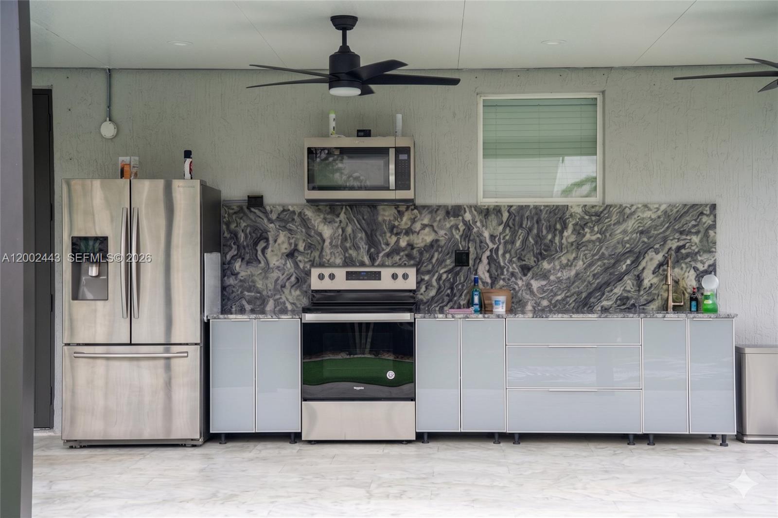 DIXIE HEIGHTS - Residential