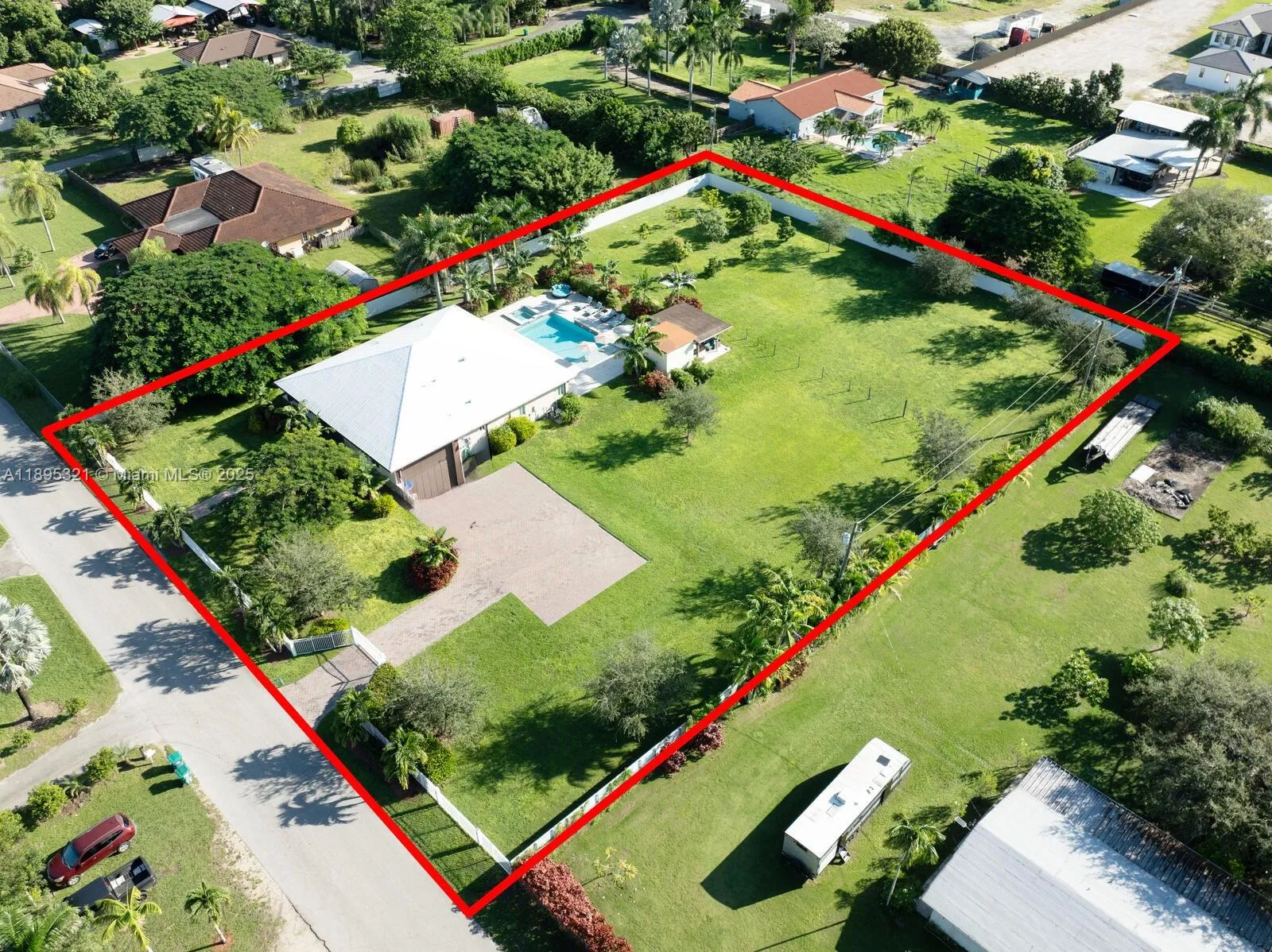 Homestead, Florida 33031, United States, 4 Bedrooms Bedrooms, ,3 BathroomsBathrooms,Residential,Active,227354