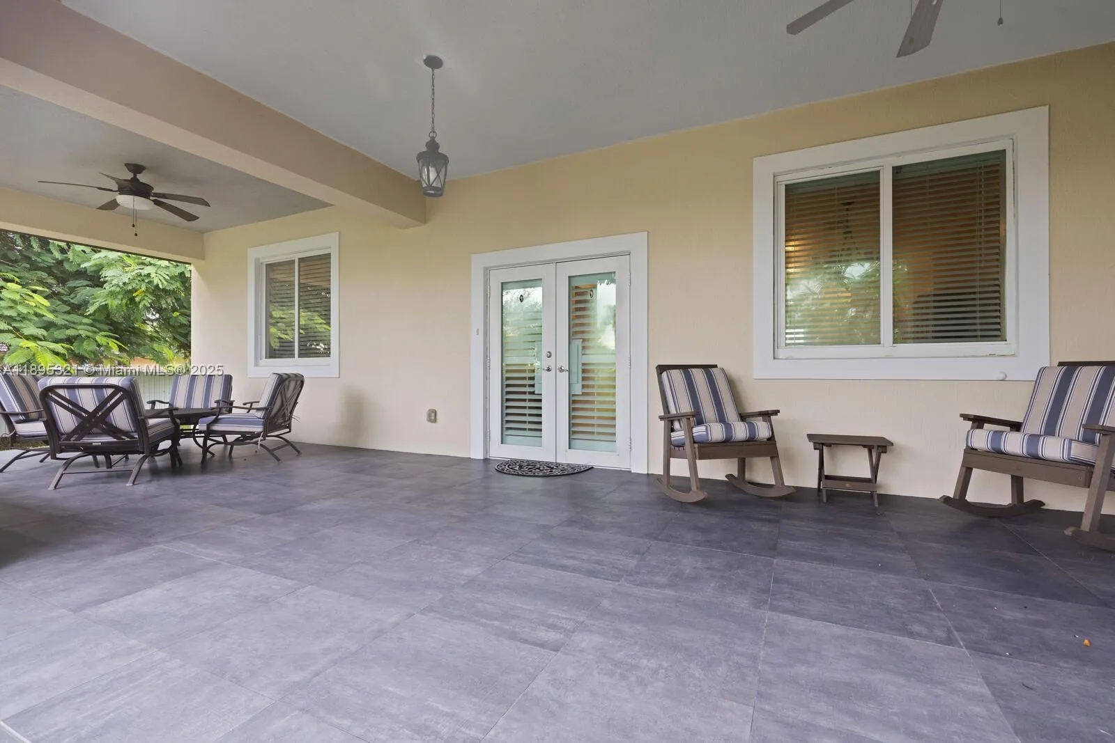 Homestead, Florida 33031, United States, 4 Bedrooms Bedrooms, ,3 BathroomsBathrooms,Residential,Active,227354