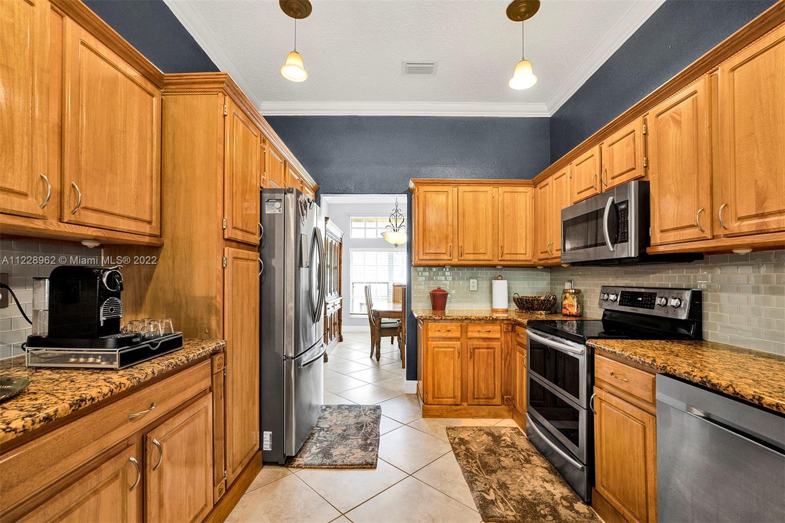 SILVER LAKES AT PEMBROKE - Residential