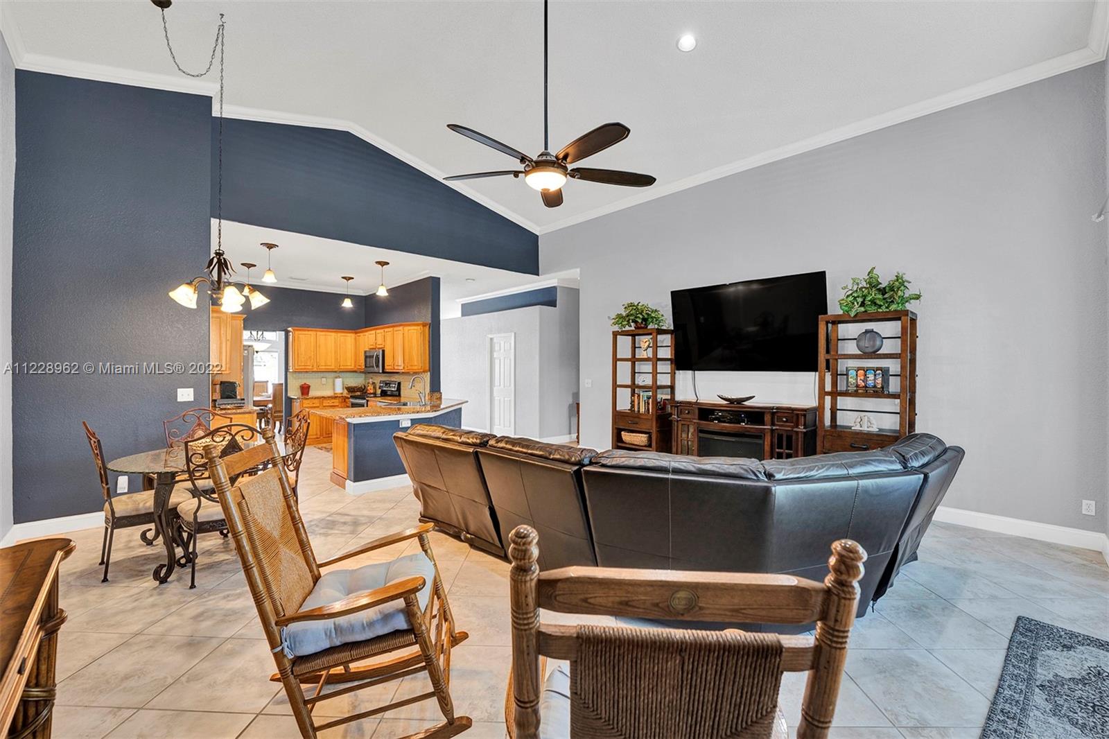 SILVER LAKES AT PEMBROKE - Residential