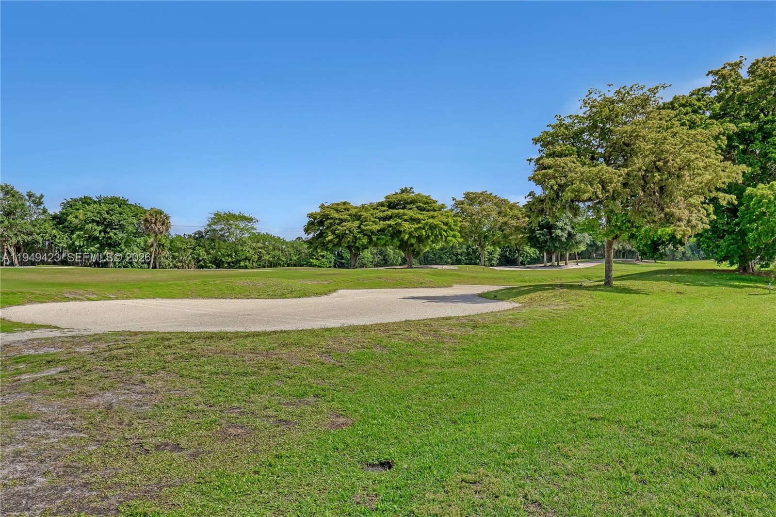 VILLAS OF MONTEREY AT IND - Residential