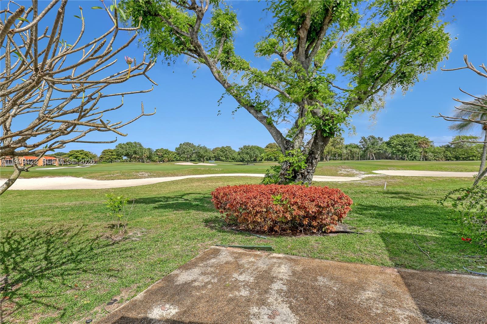 VILLAS OF MONTEREY AT IND - Residential