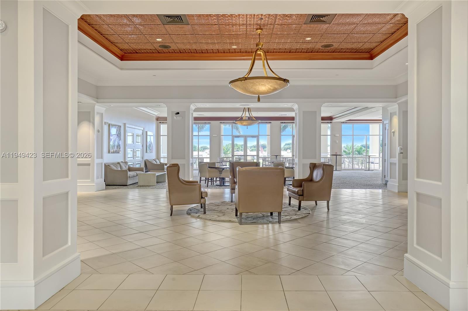 VILLAS OF MONTEREY AT IND - Residential