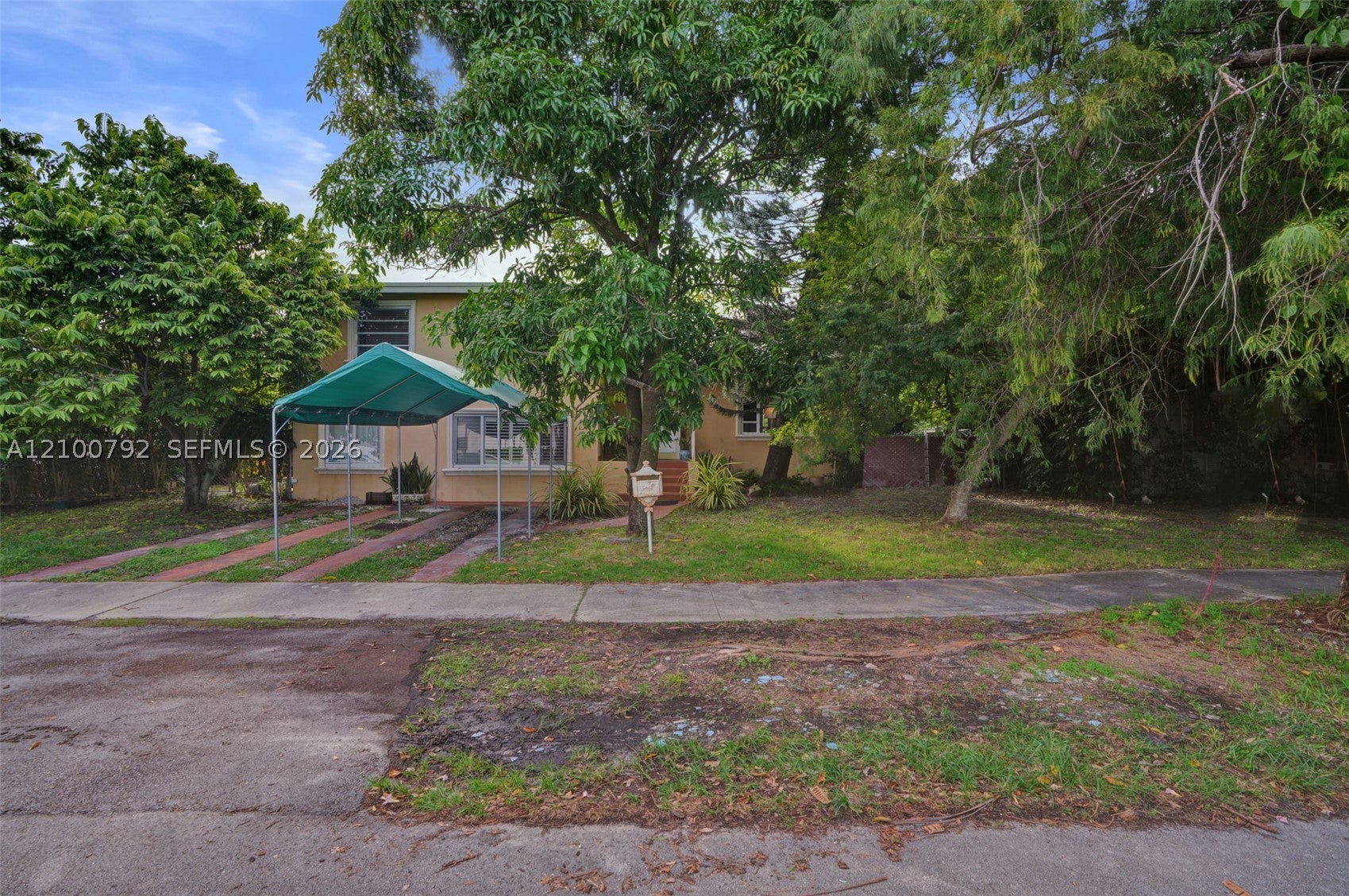 2210 SW 79th Ct