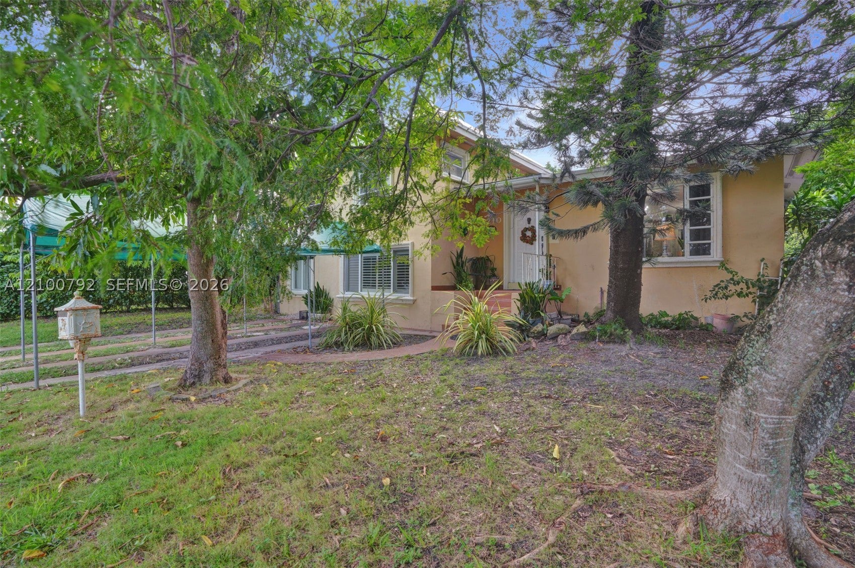 2210 SW 79th Ct