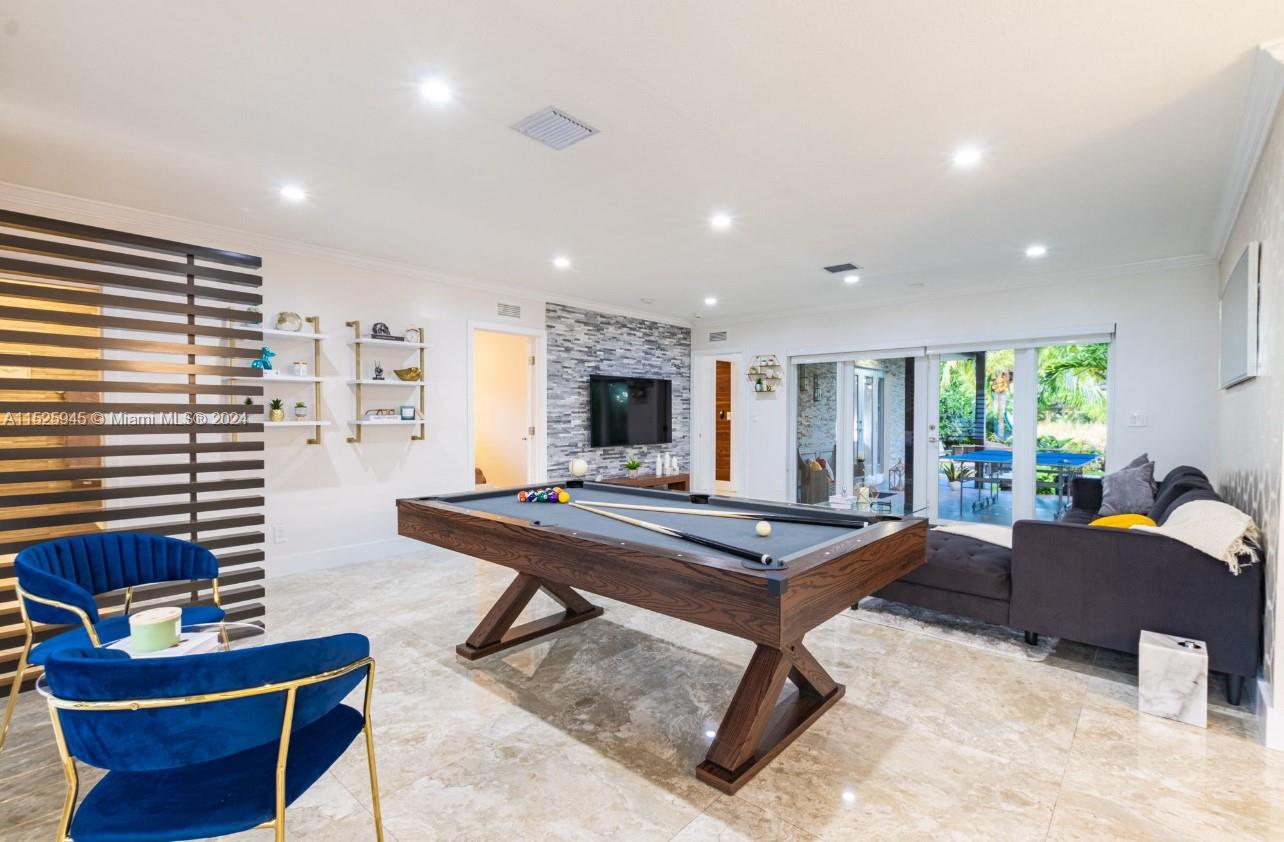 El Portal - Residential