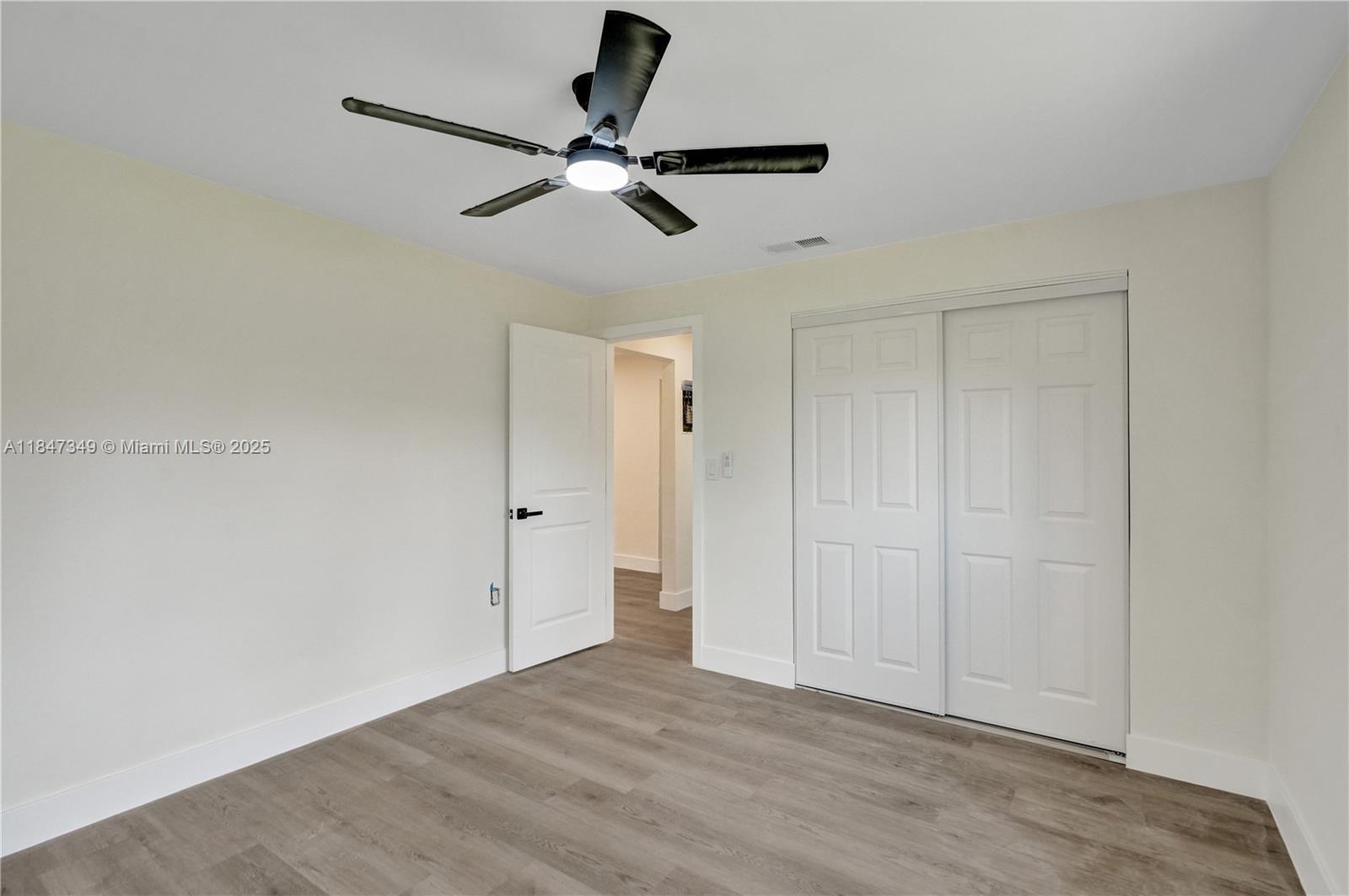 SUNRISE GOLF VILLAGE FIRS - Residential