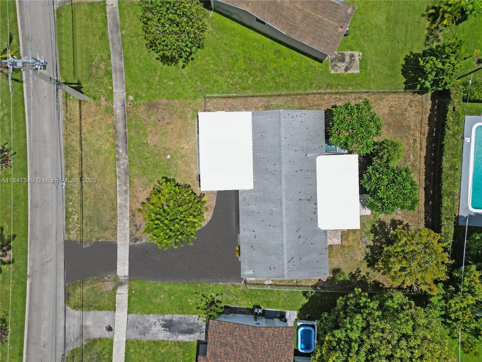 SUNRISE GOLF VILLAGE FIRS - Residential