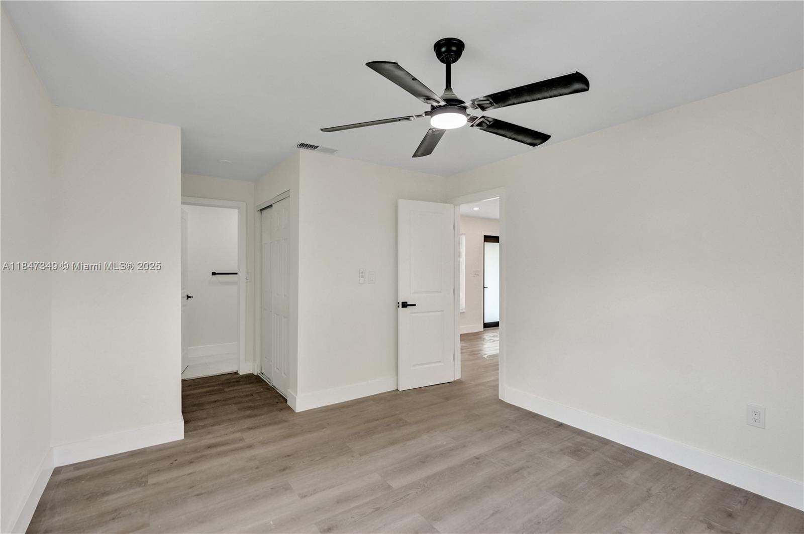 SUNRISE GOLF VILLAGE FIRS - Residential