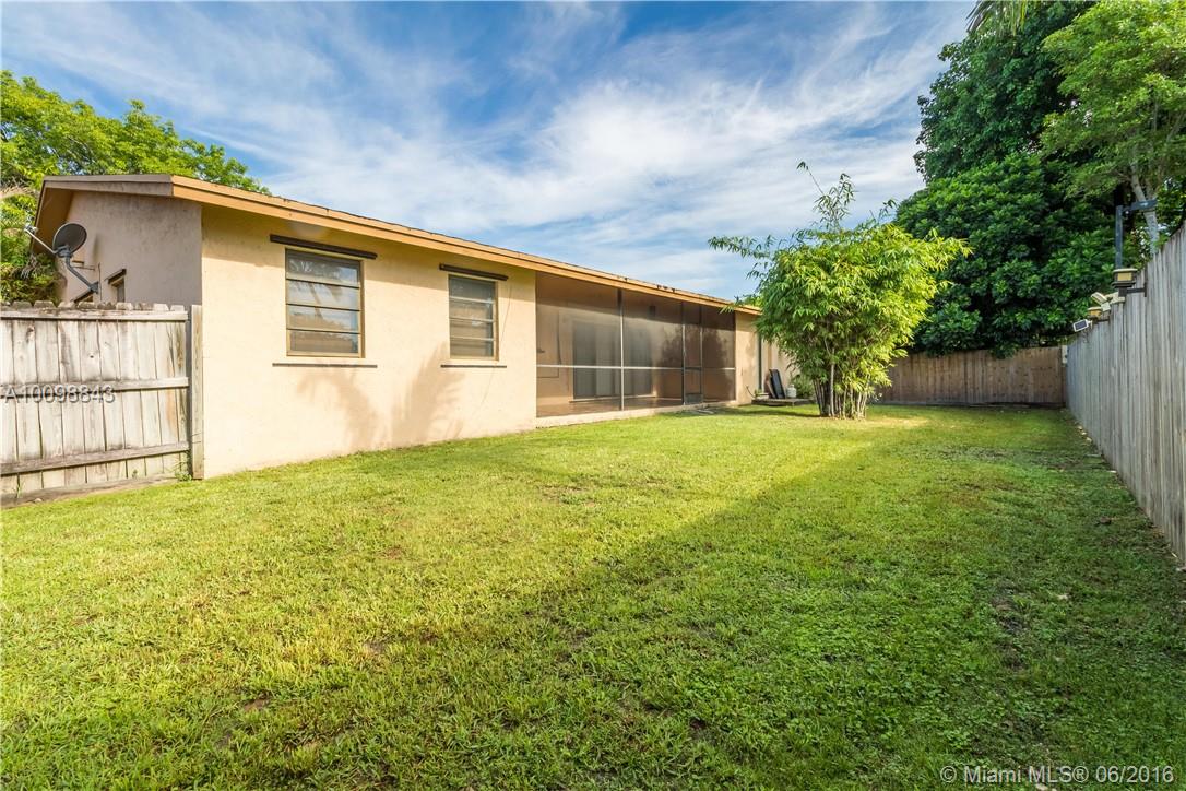 Calusa Club Estates - Residential Lease