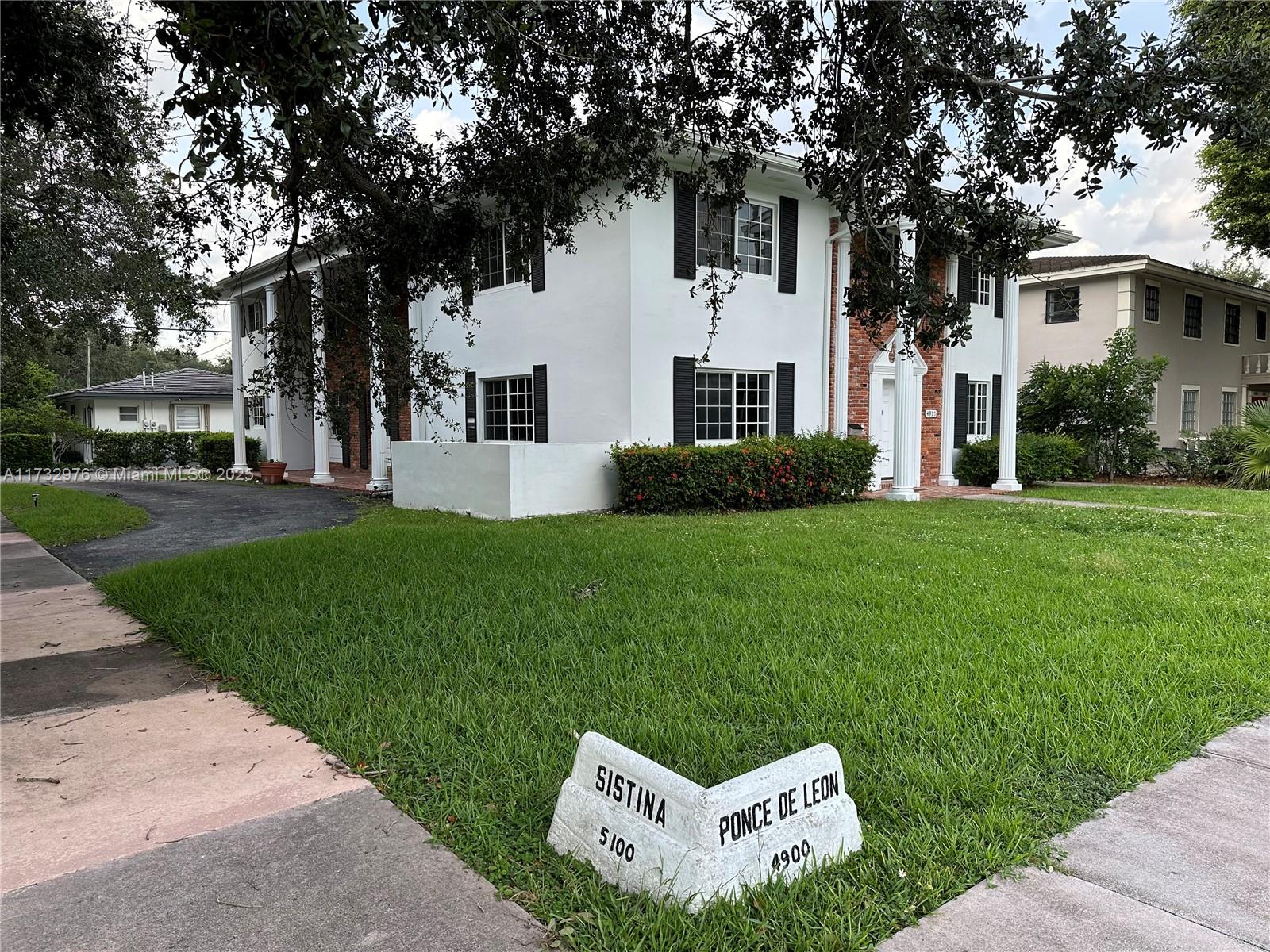 Rental Property at 4995 Ponce De Leon Blvd 1, Coral Gables, Broward County, Florida - Bedrooms: 4 
Bathrooms: 2  - $6,000 MO.