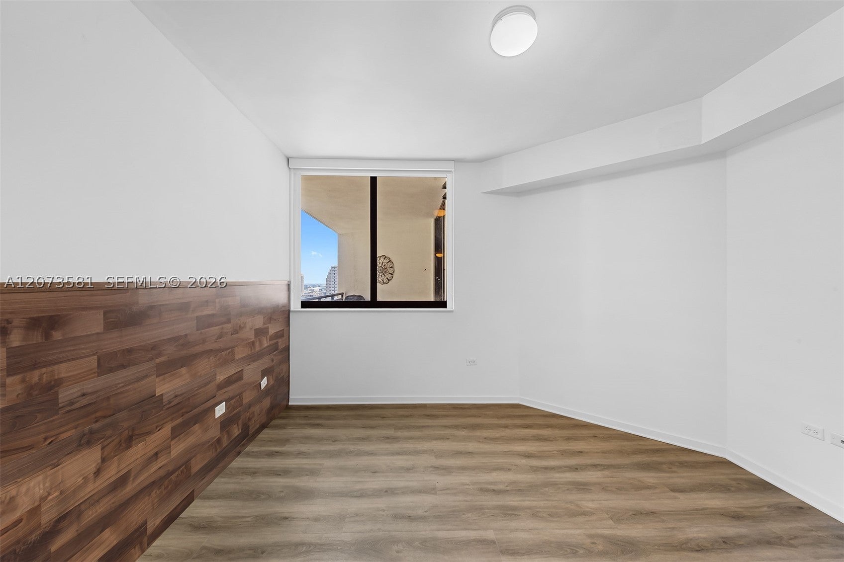 999 SW 1st Ave 3001