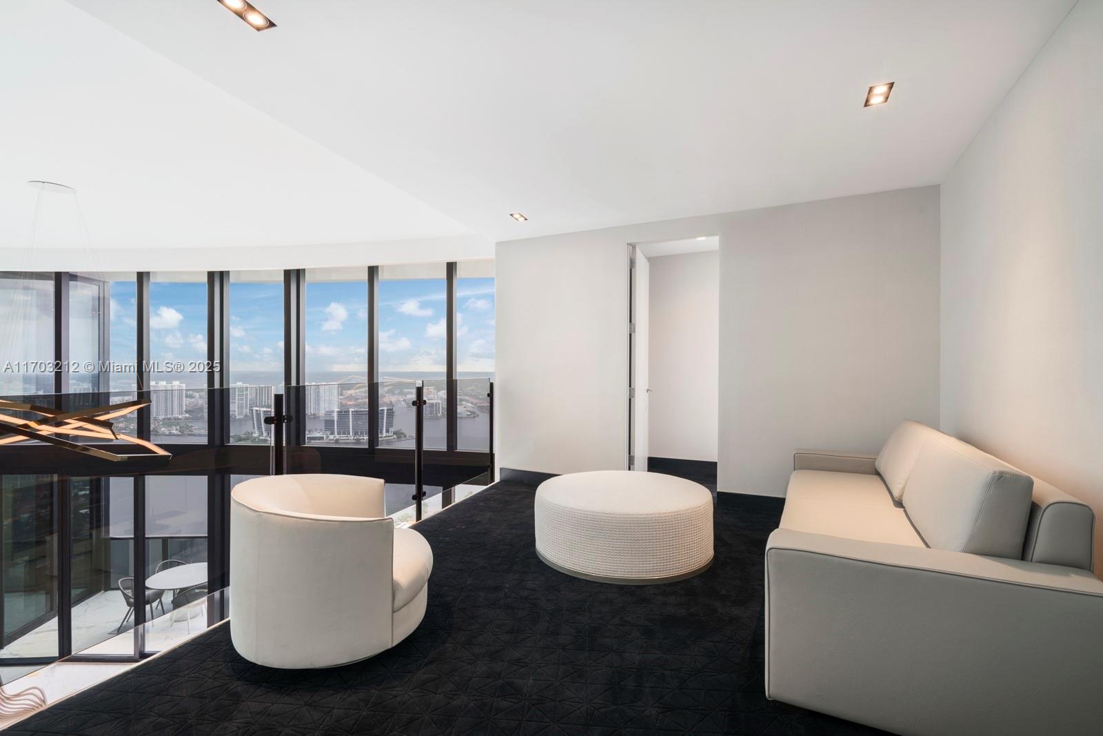 18555 COLLINS AVENUE COND - Residential
