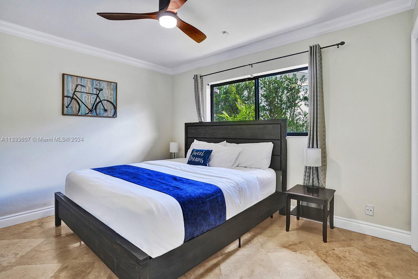 HOLLYWOOD LAKES SECTION - Residential Lease