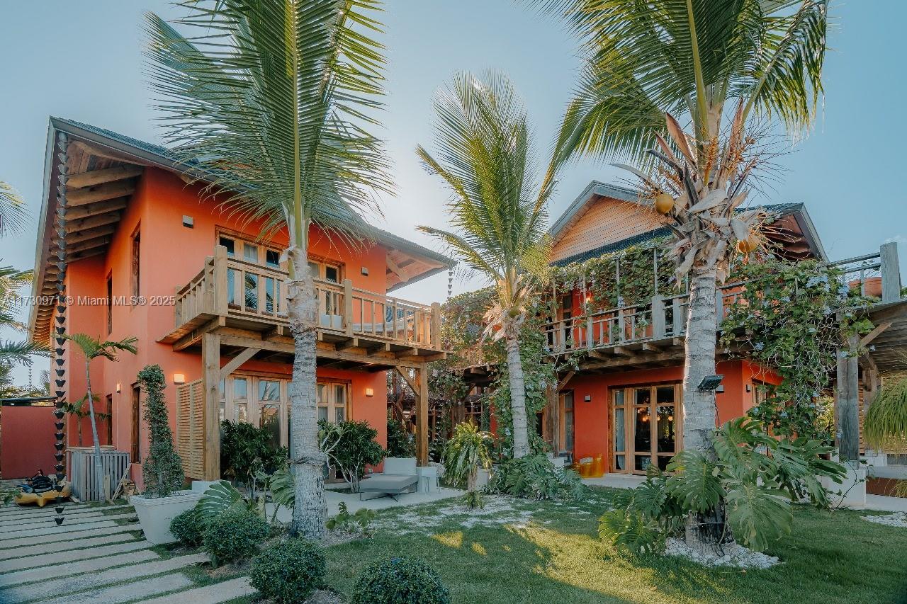 CAP CANA - Residential