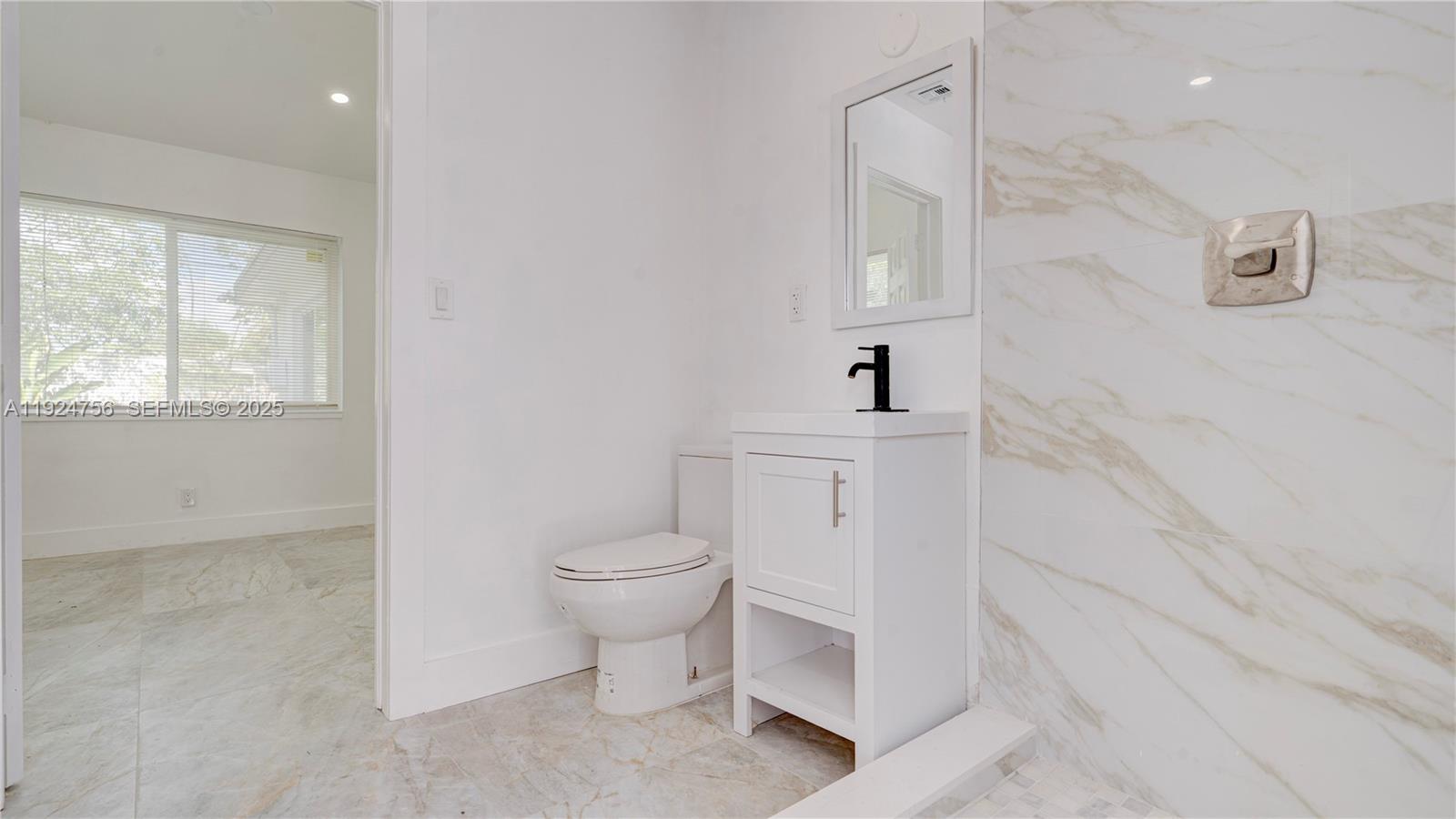 CHATEAU PARK SEC - Residential