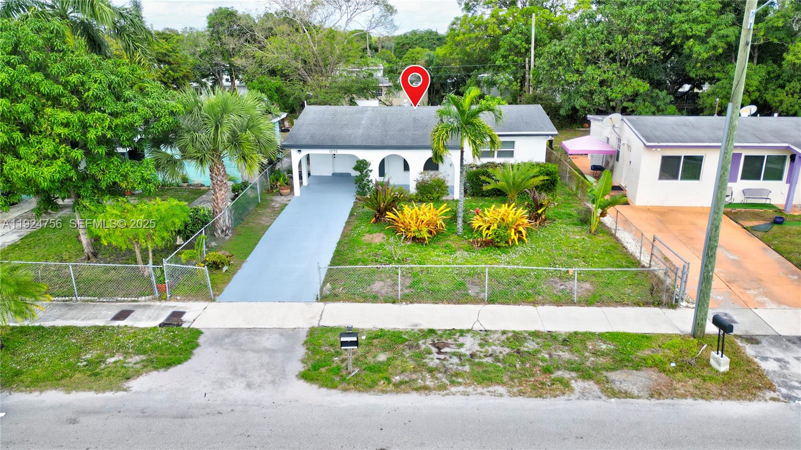 CHATEAU PARK SEC - Residential