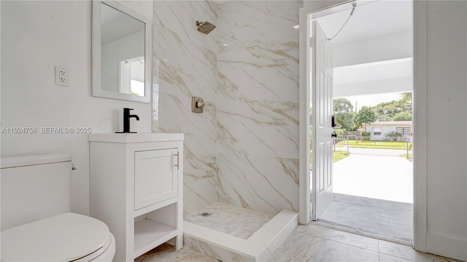 CHATEAU PARK SEC - Residential