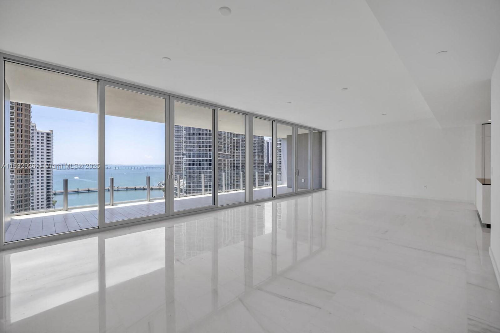Dupont Plaza - Residential