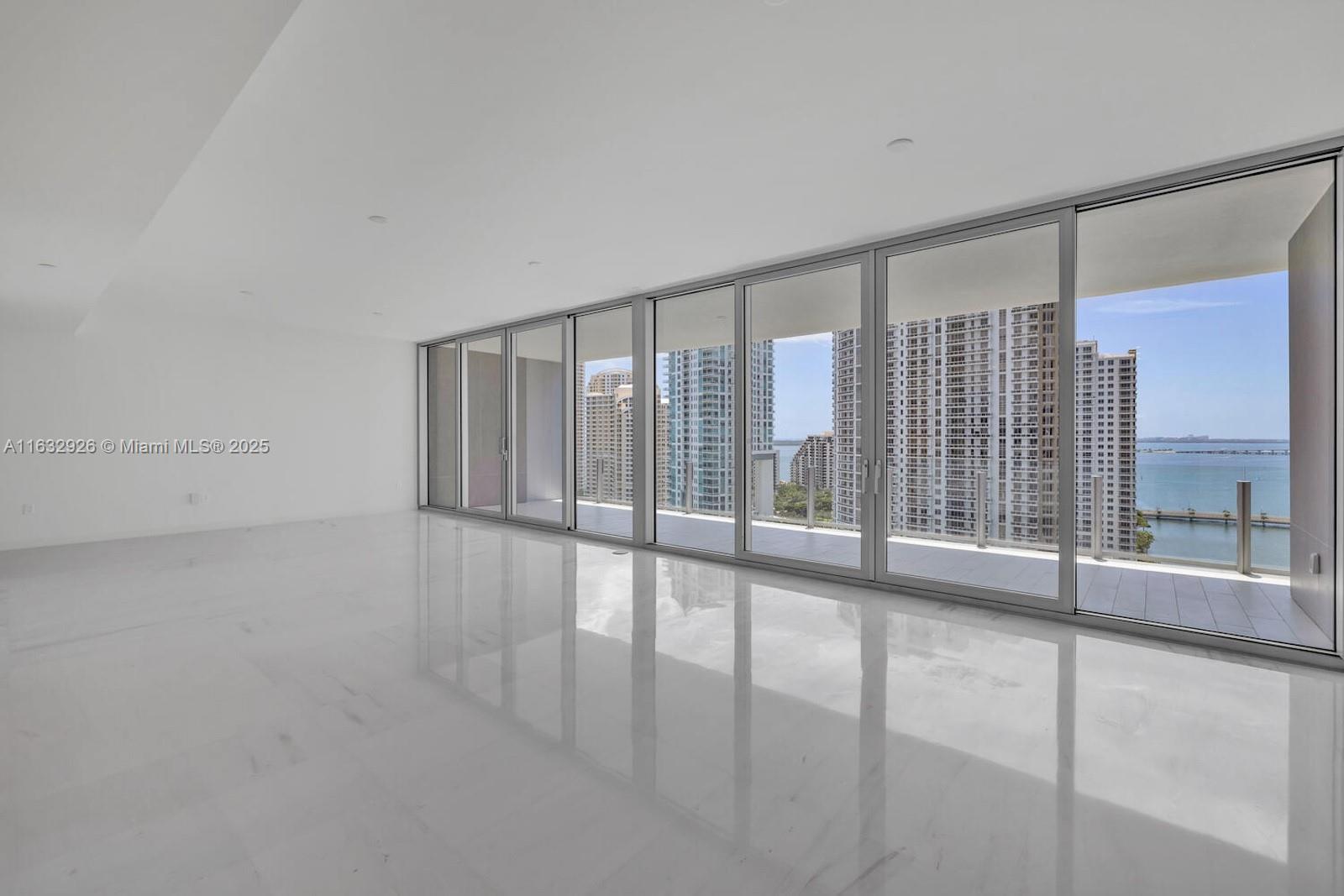 Dupont Plaza - Residential