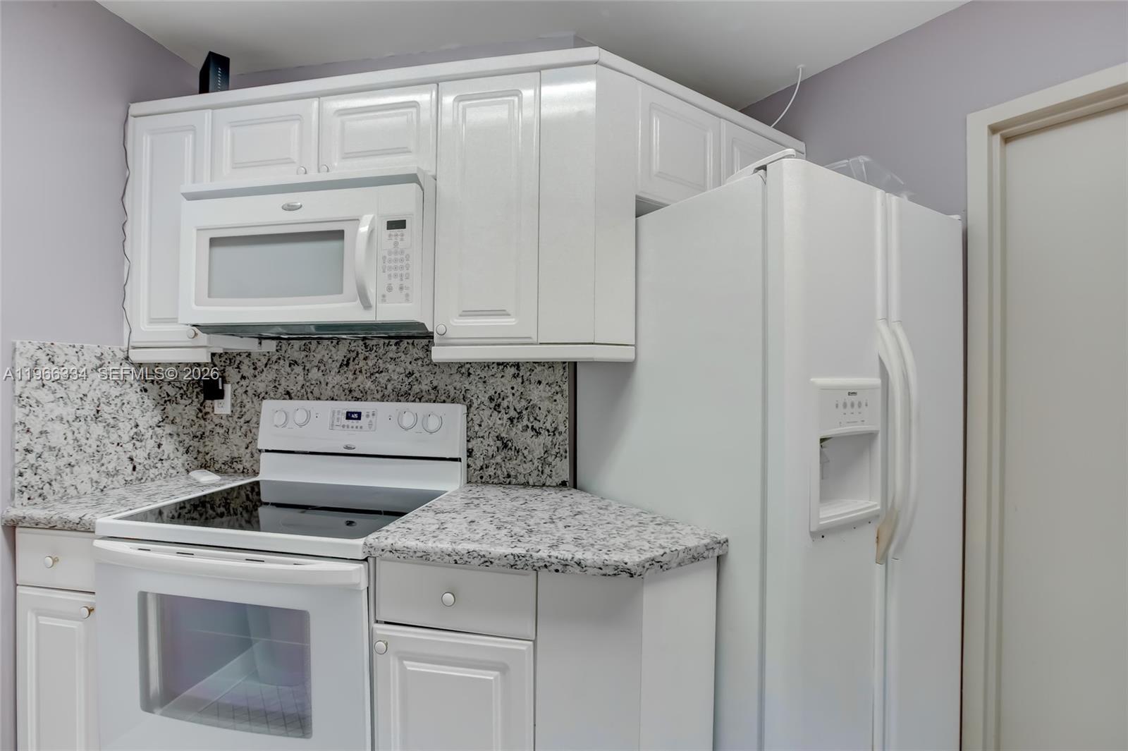 HARBOR TWS AT THE WATERWA - Residential